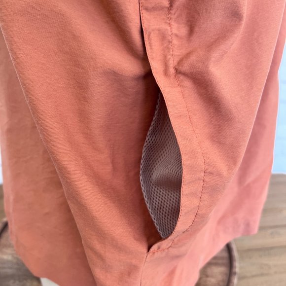 The North Face - Mens Rust Short Sleeve Shirt - Size XXL - 2XL - Picture 5 of 13